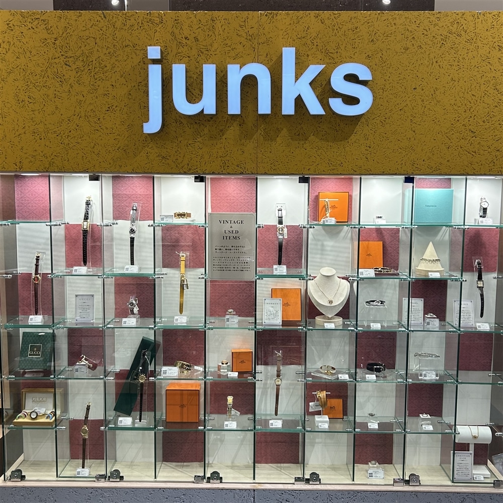 VINTAGEウォッチ・アクセサリー・バッグなど期間限定で多数集結中です 〈junksルクア大阪店・梅田〉