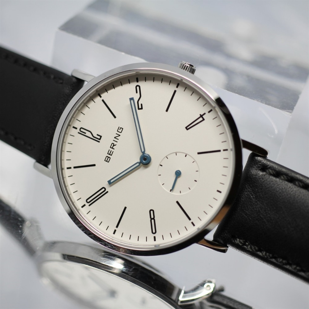 【BERING】ベーリングらしいシンプルだけどオシャレな1本 14036-404-Jをご紹介
