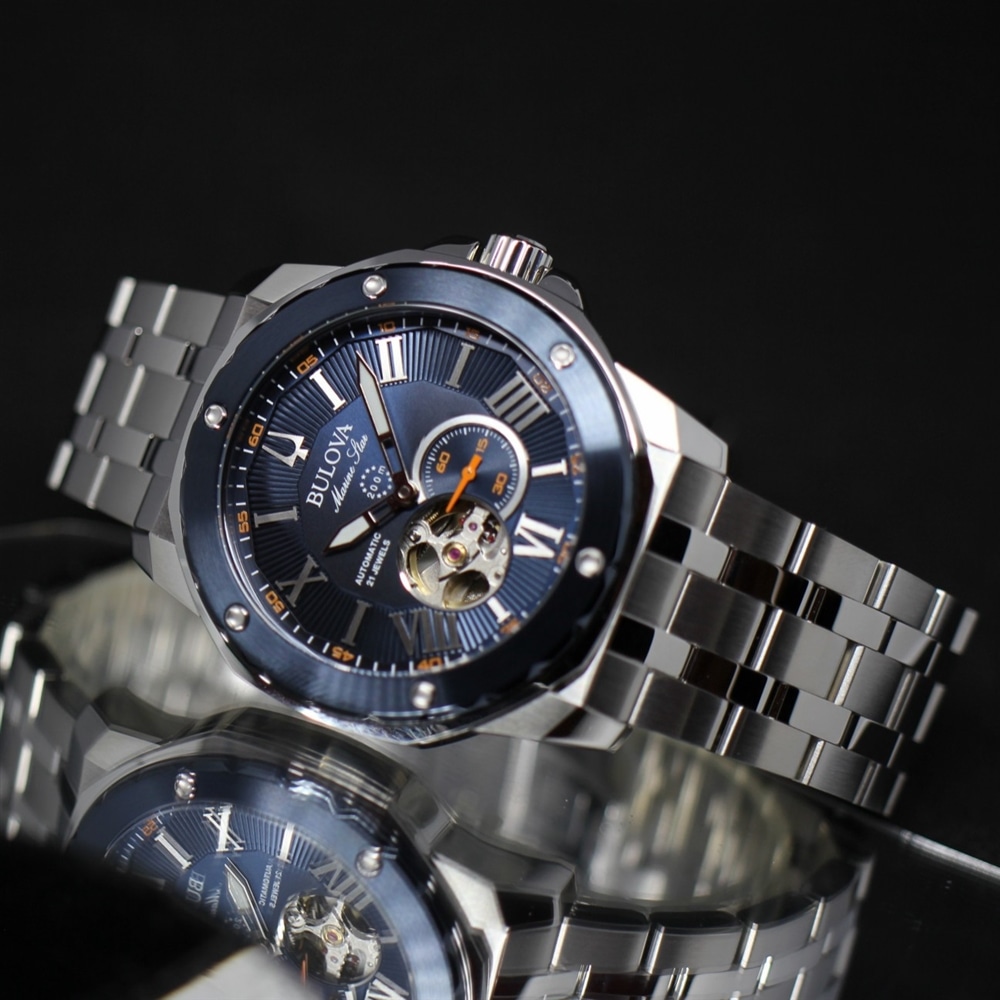 《BULOVA》自分へのご褒美に!! ラグスポデザイン マリンスター 98A302をご紹介
