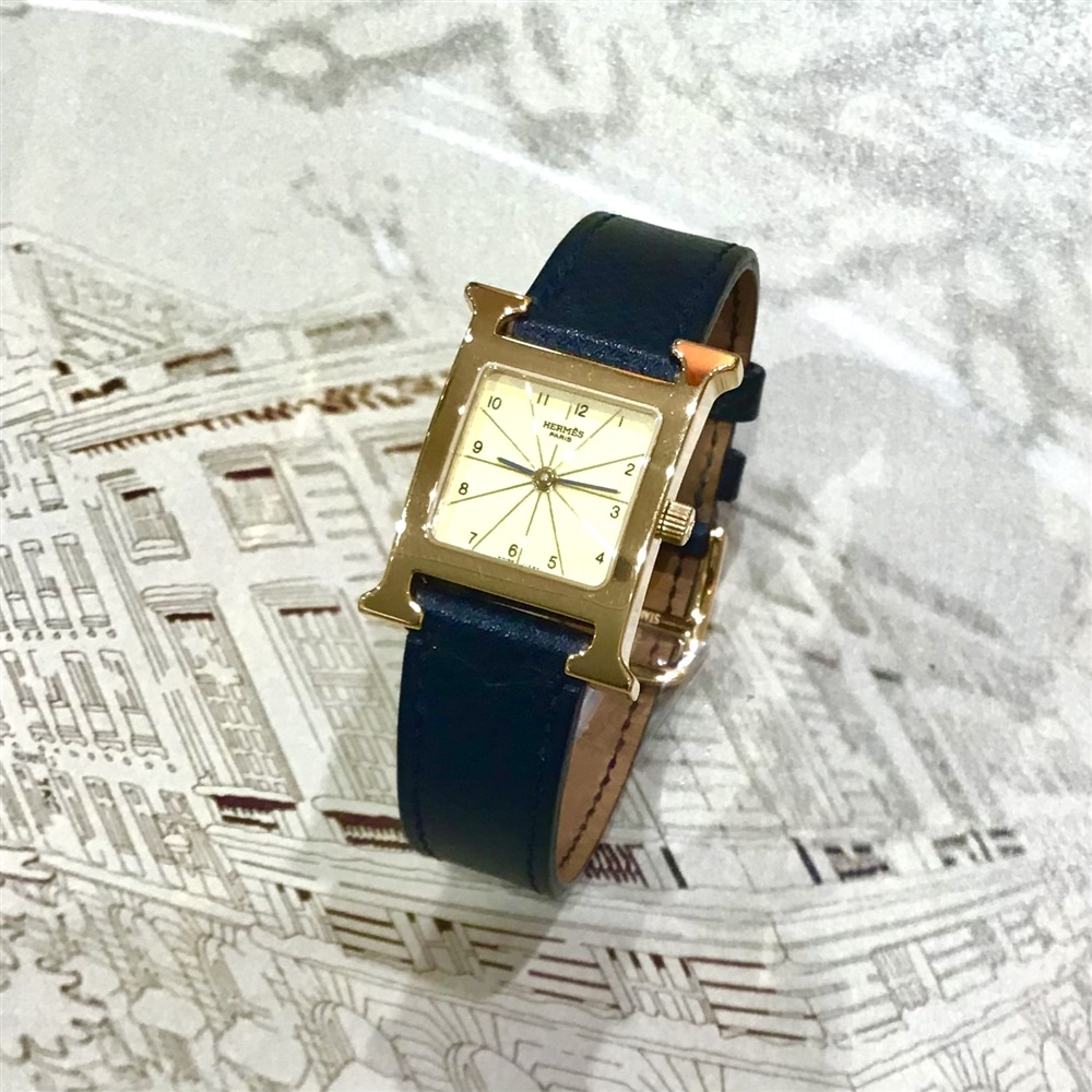 【HERMES vintages】腕元に、、「H」