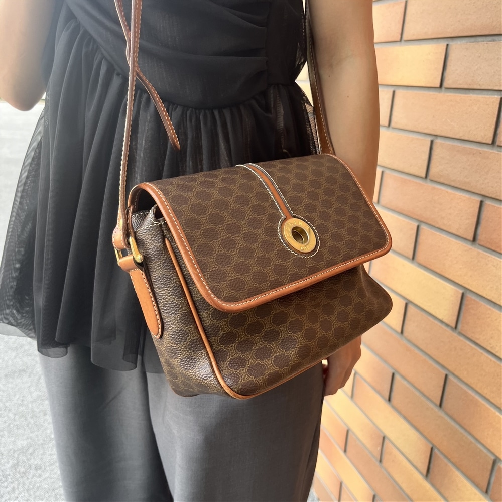 【ヴィンテージCELINE】マカダムショルダーバッグM10のご紹介!