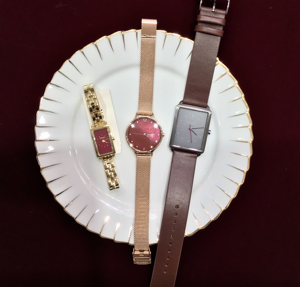 【SKAGEN】上品なクランベリーレッドが映える新色が登場!
