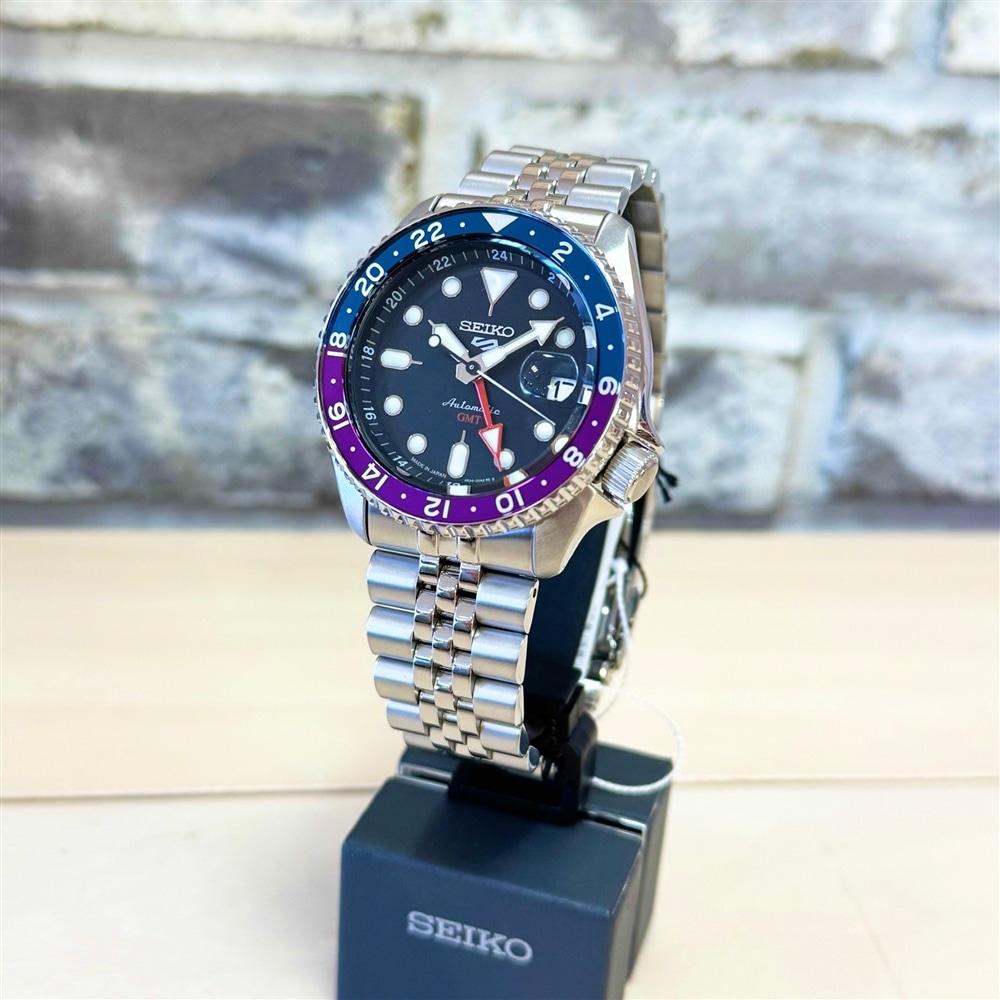 【軽井沢店】日本限定カラー再入荷してます!【SEIKO5SPORTS】