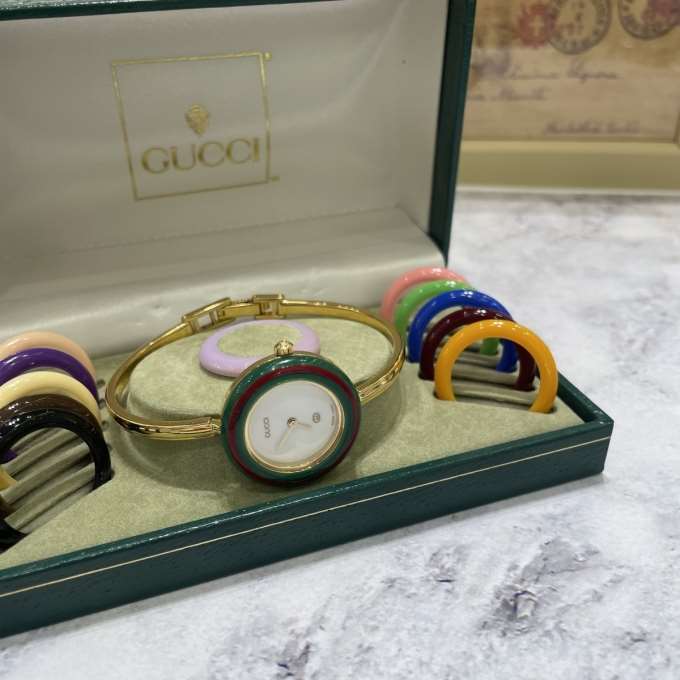 【ヴィンテージ】GUCCI チェンジベゼルお取り扱い中!