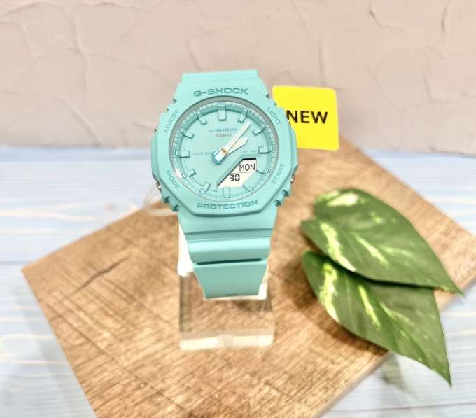 【G-SHOCK】さらに小型化!ポップなカラーがかわいいP2100シリーズ