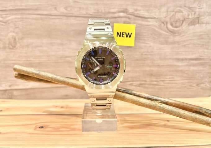 【G-SHOCK】フルメタルシリーズにレインボーカラーのアクセント!