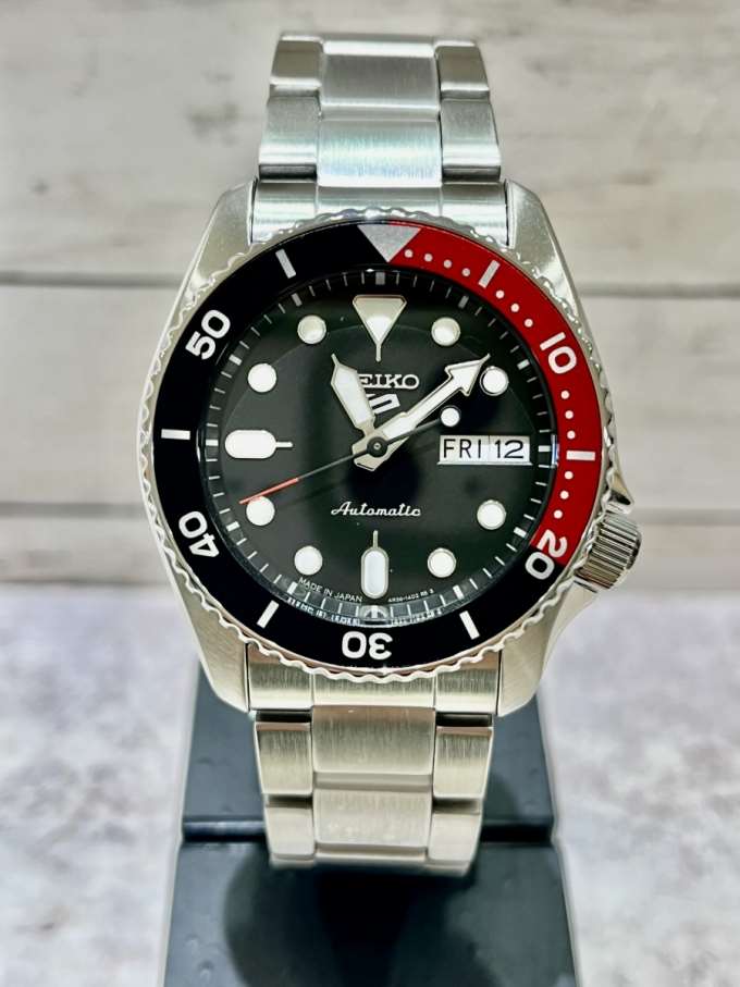【SEIKO 5 SPORTS】特注カラー ! 限定数300本!! 【Junksルクア店】