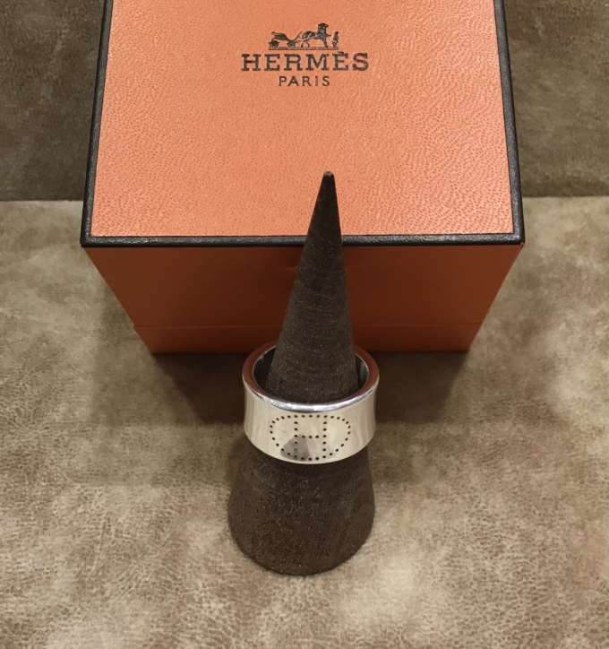 【ヴィンテージ】HERMESリングをご紹介!