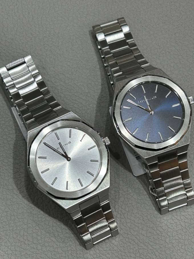 【BERING】薄さがポイント!スーツスタイルにもバッチリ!