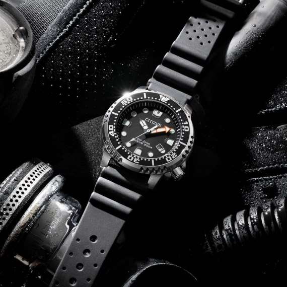 プロ仕様スポーツウォッチ【CITIZEN PROMASTER】19店舗で取扱開始!